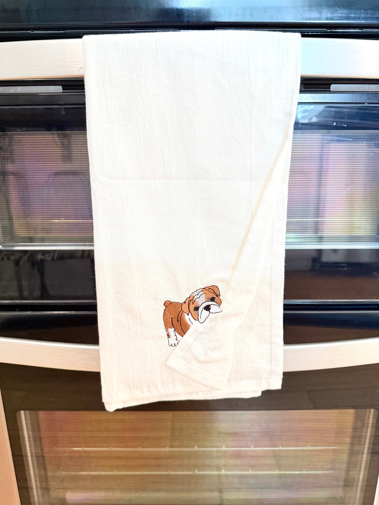 Embroidered Kitchen Tea towel - Kitchen helper, English Bulldog