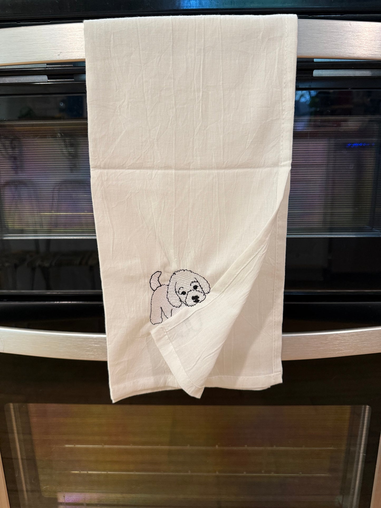 Embroidered Kitchen Tea towel - Kitchen helper, Poodle