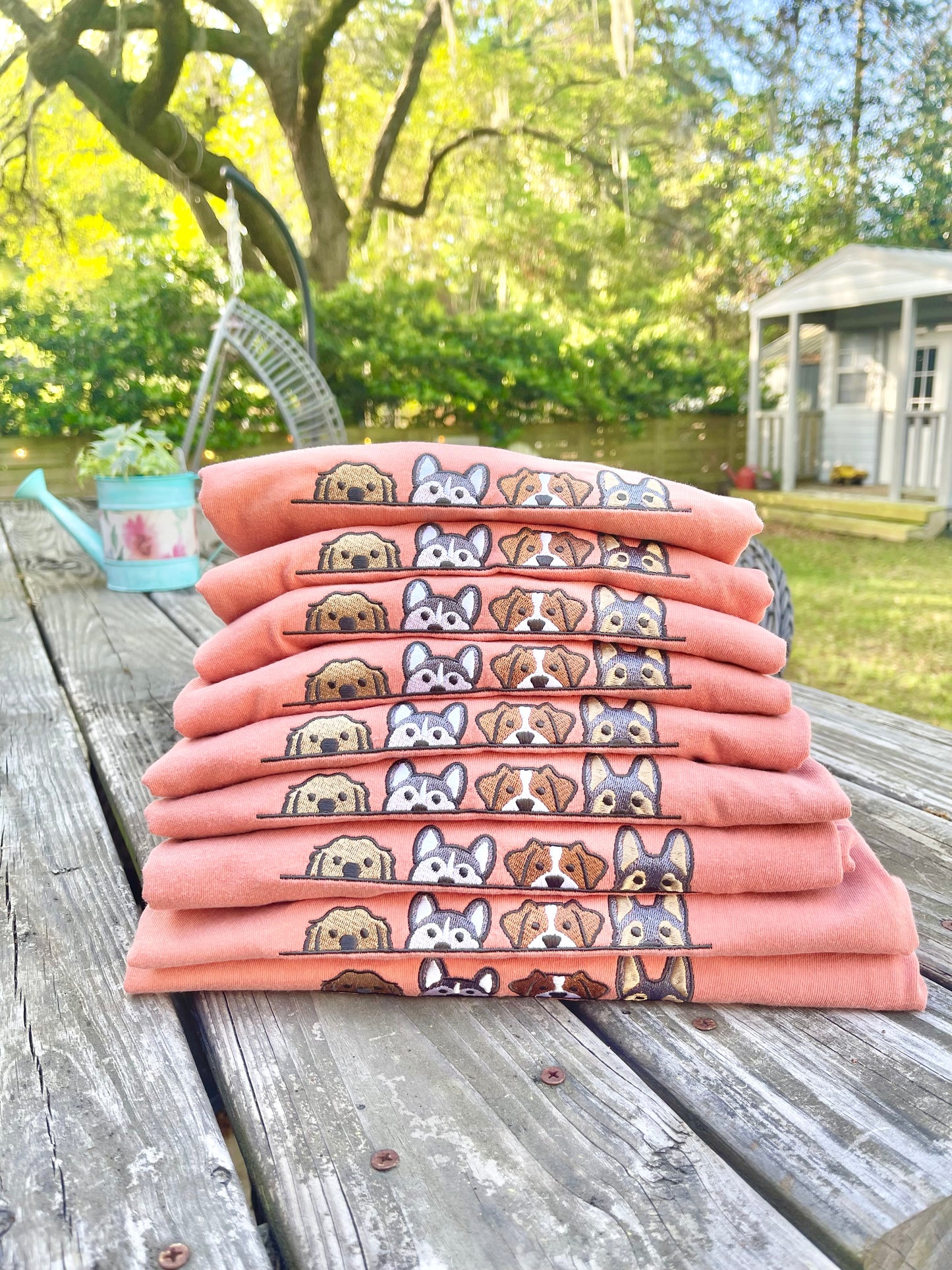 Peek a boo doggies #2 T-shirt (Terracotta)