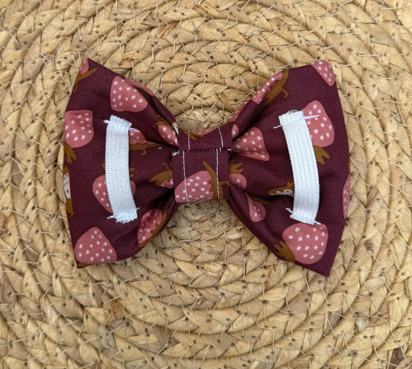 Bowtie - Fall Strawberries