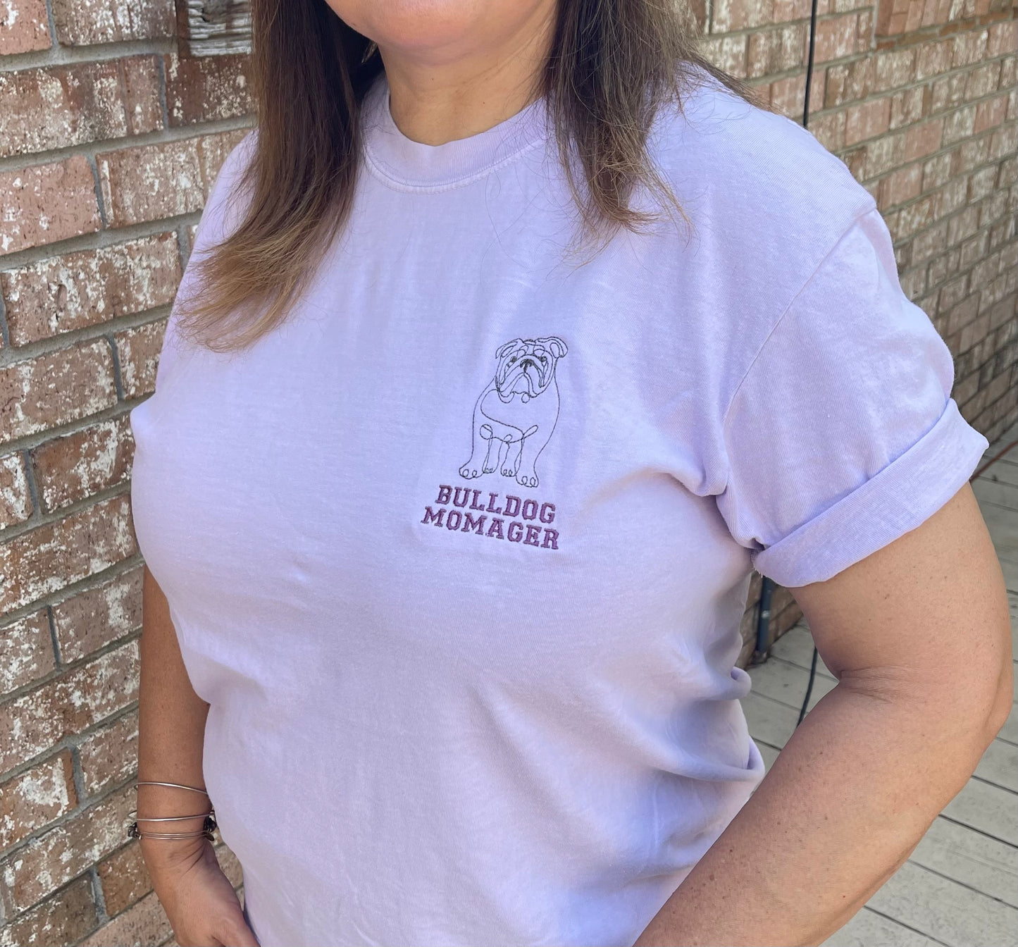 Bulldog Momager Logo embroidered T shirt