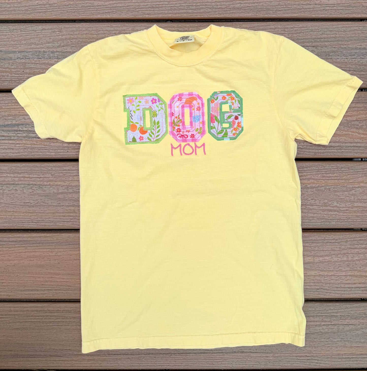Dog Mom double appliqué Embroidered T-Shirt