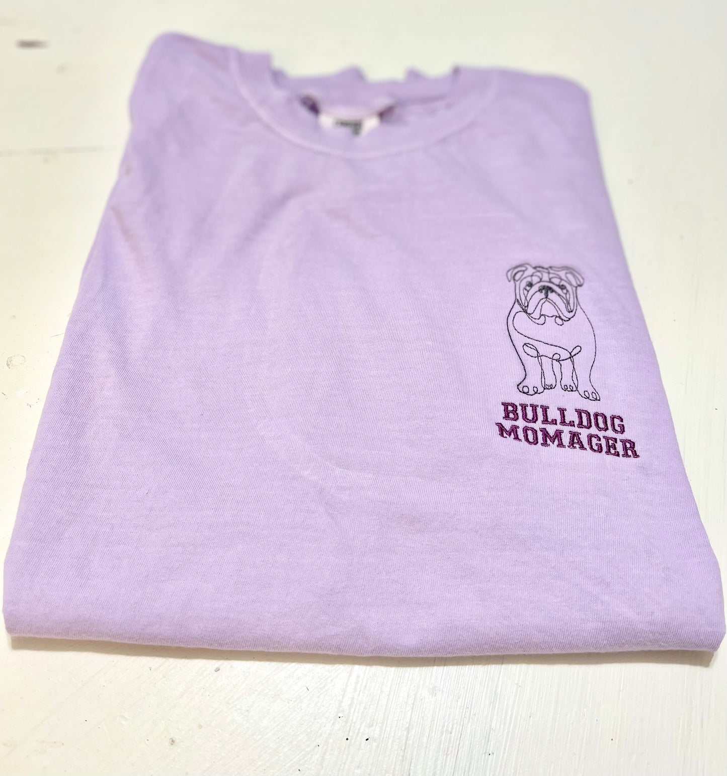 Bulldog Momager Logo embroidered T shirt