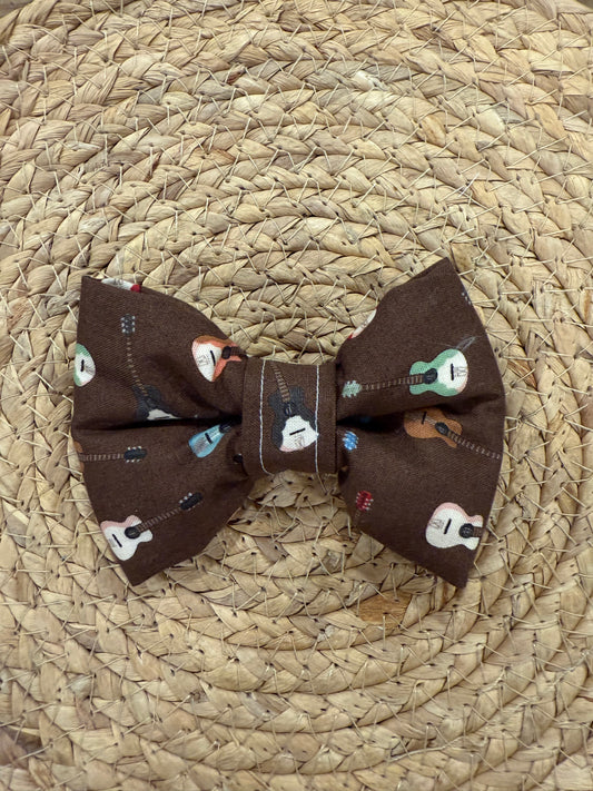 Bowtie - Mini Guitars