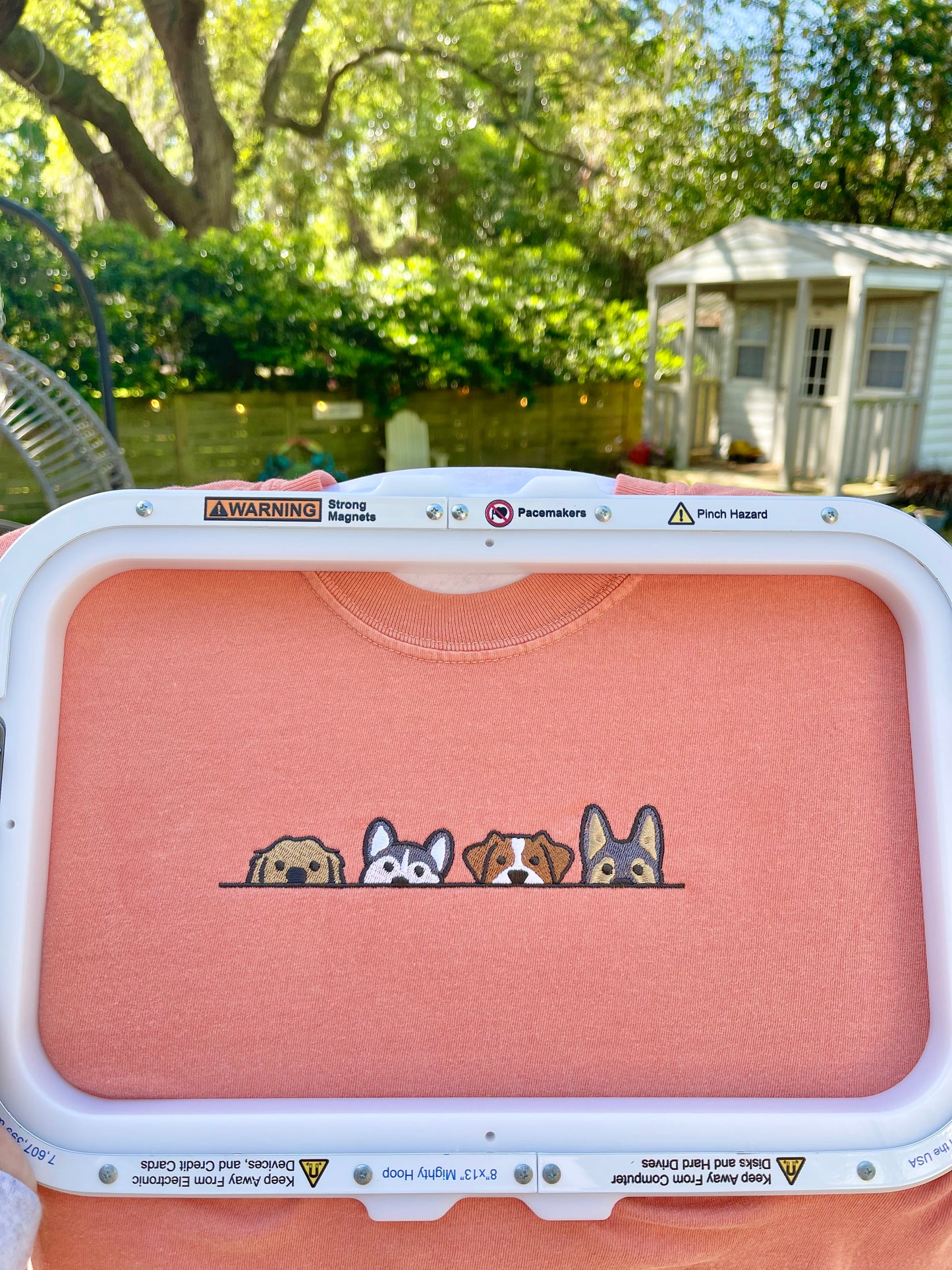 Peek a boo doggies #2 T-shirt (Terracotta)