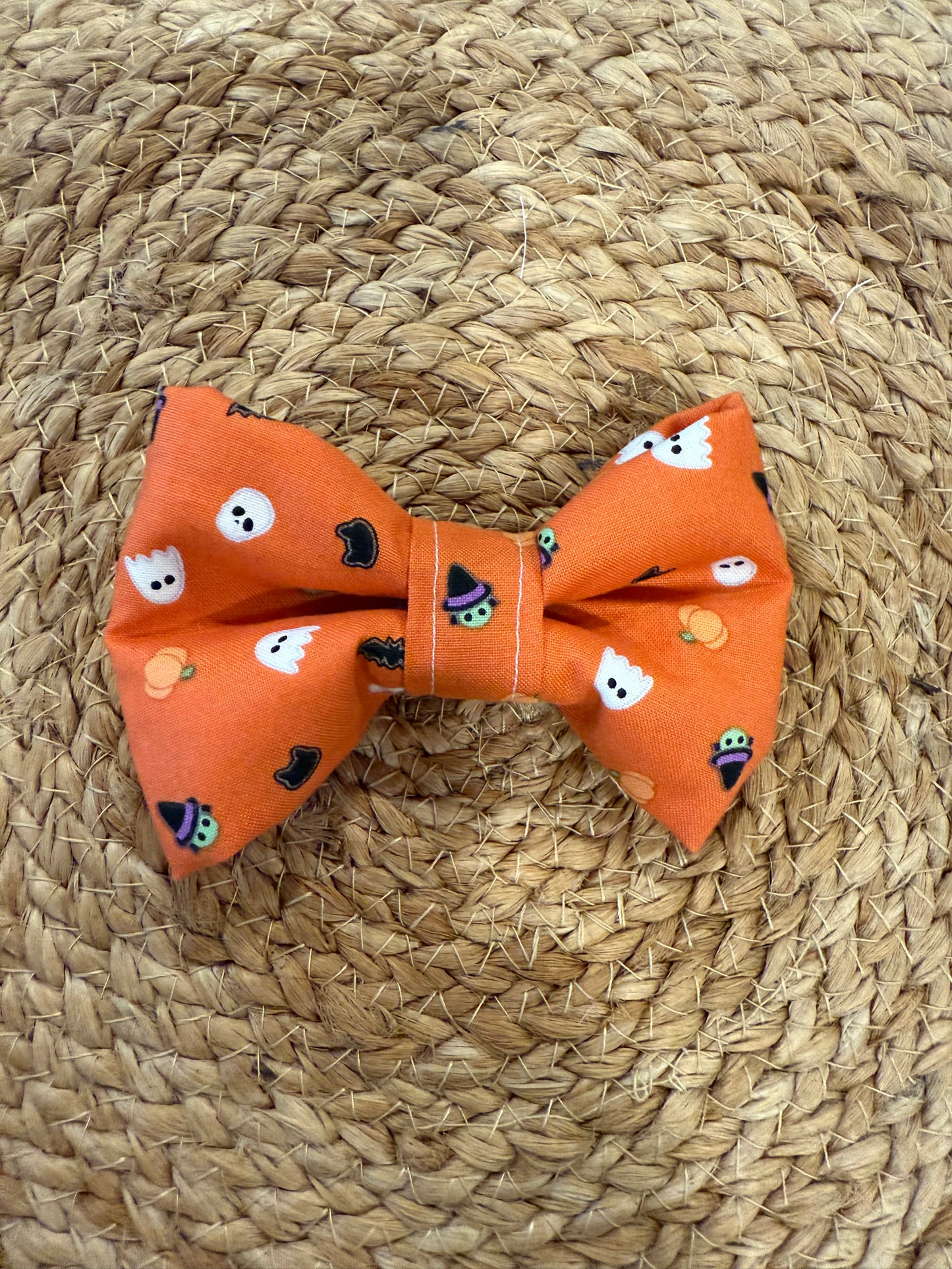 Bowtie -  Halloween Party Mix